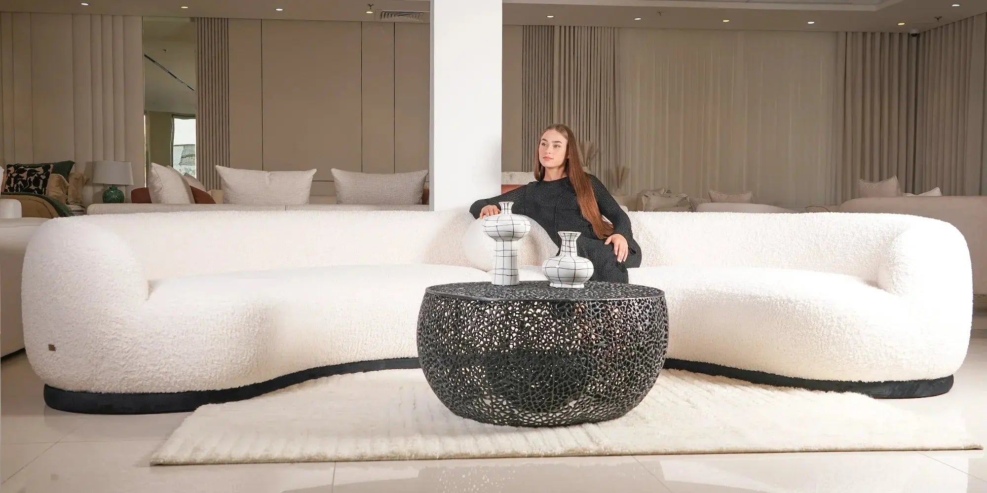 2025-Furniture-Trends-in-UAE-Complete-Guide-Design-Inspirations IDT