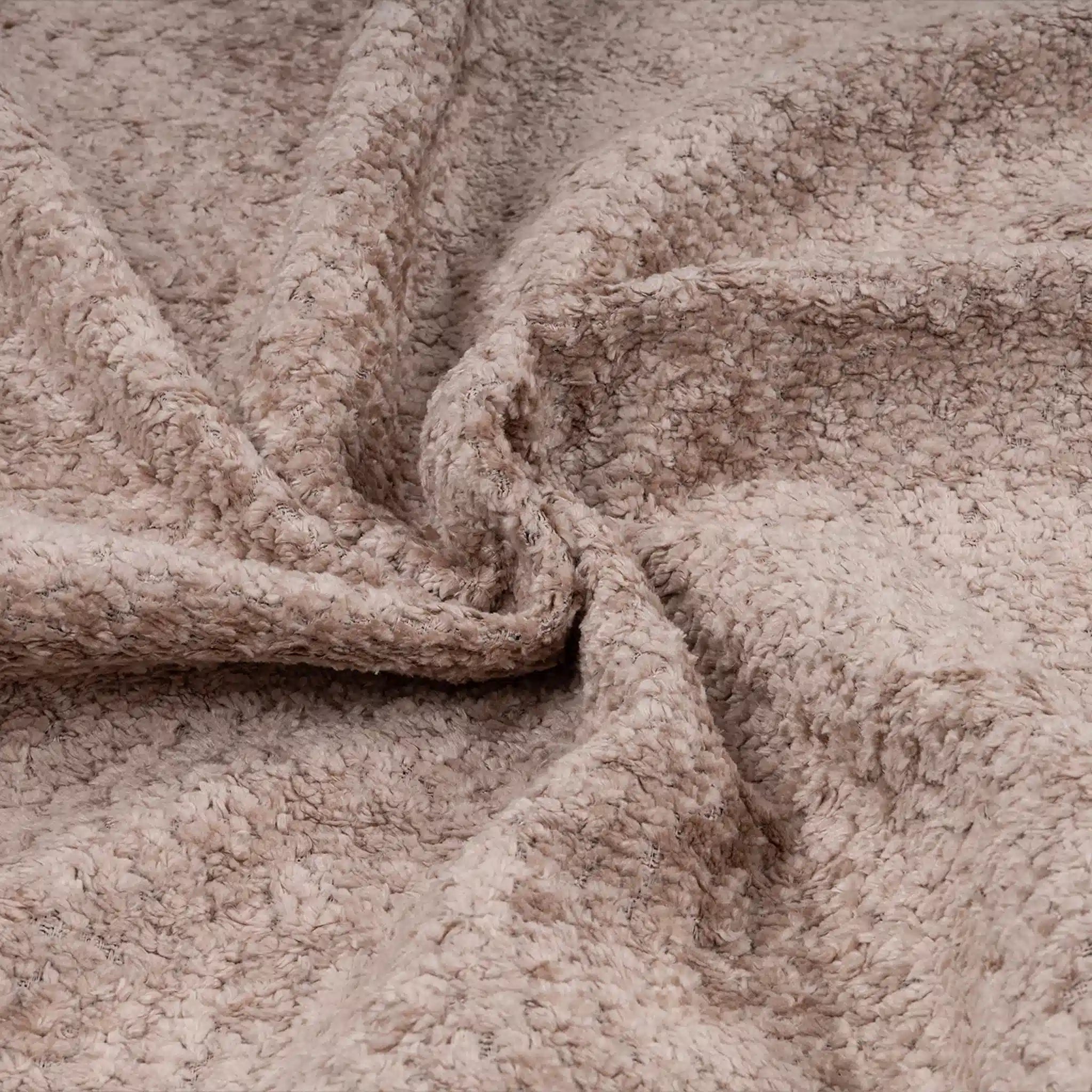 Cozy Chennile R008 Color 14 IDT