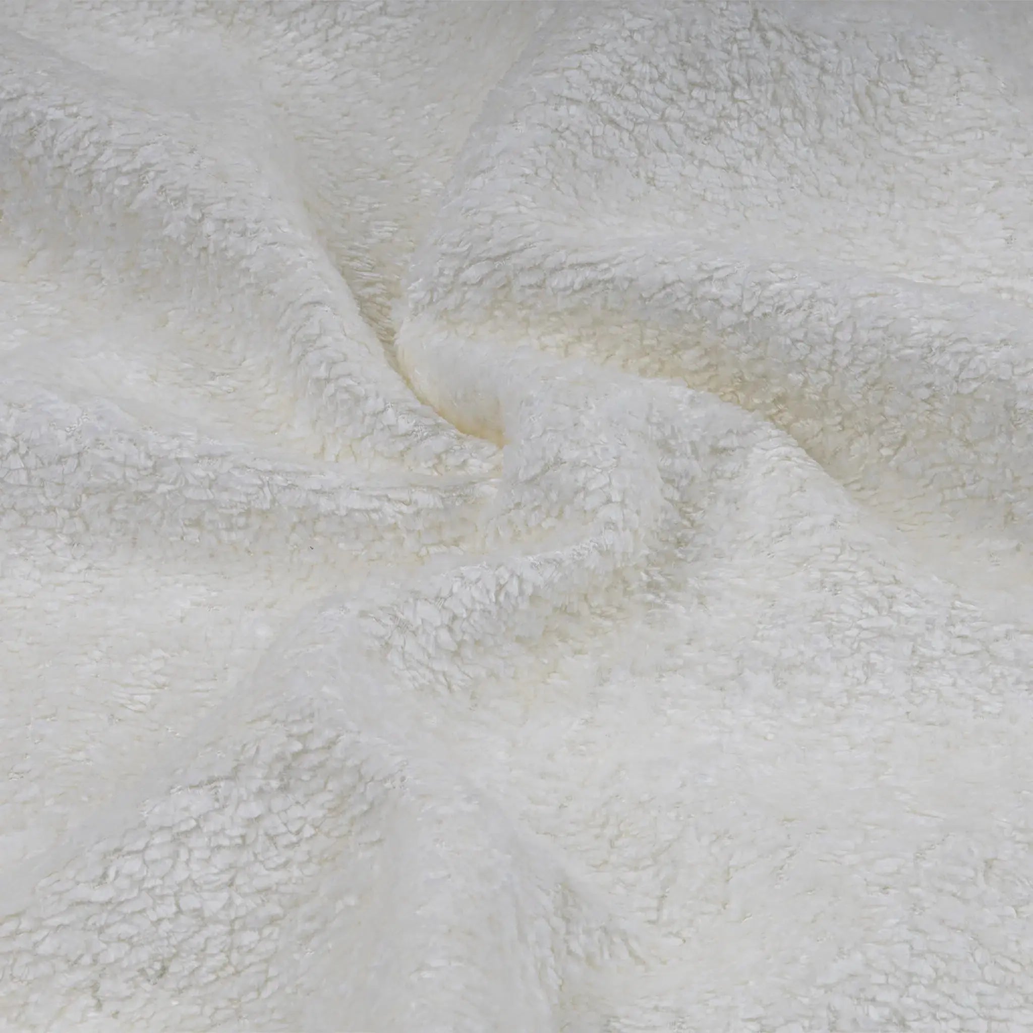 Cozy Chennile R008 Color 02 IDT