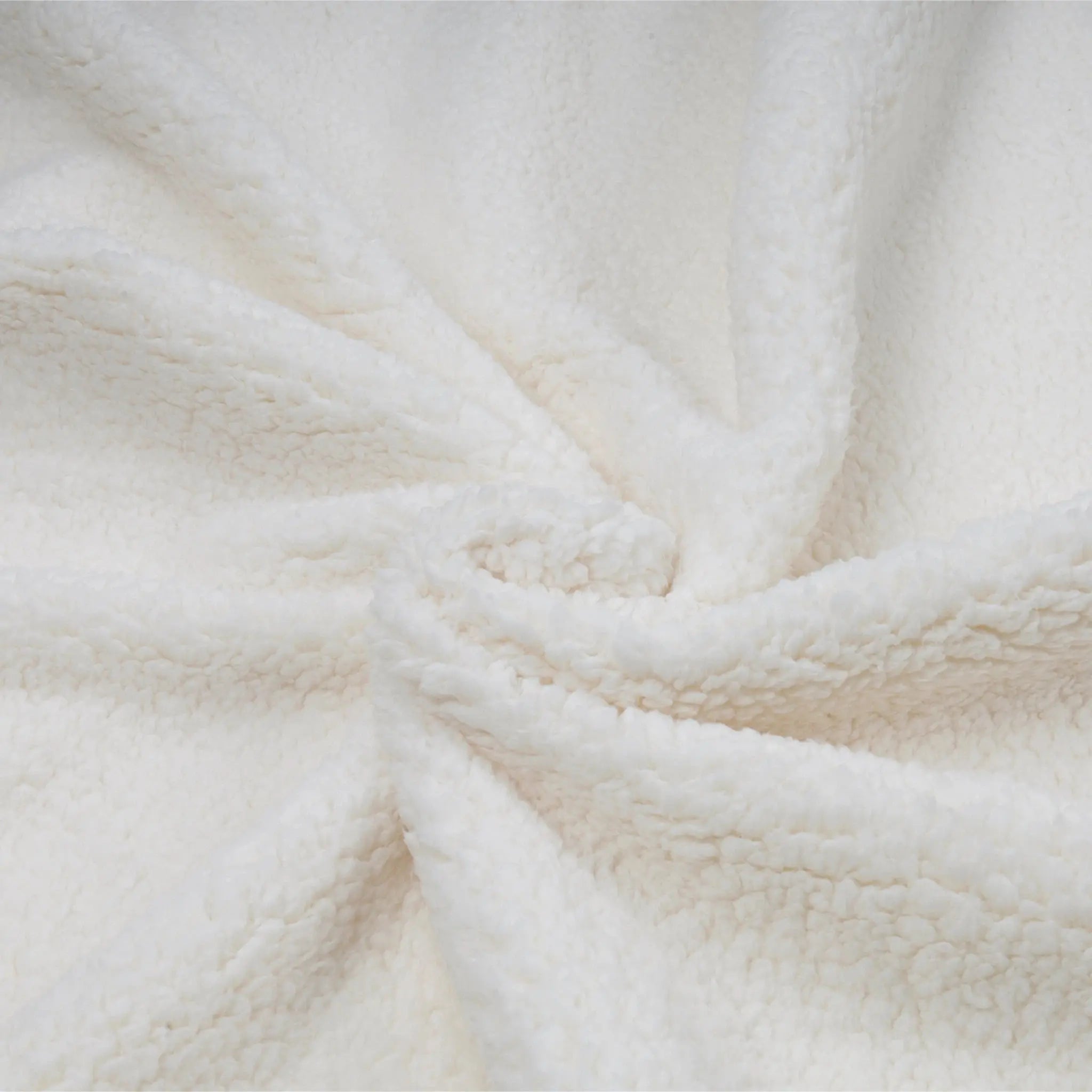 The Fleece Experience Odesa _01 IDT