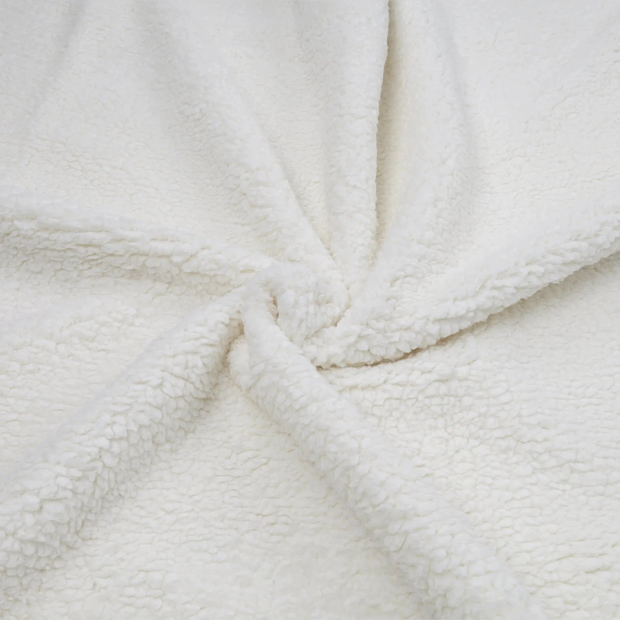 The Fleece Experience Odesa _02 IDT