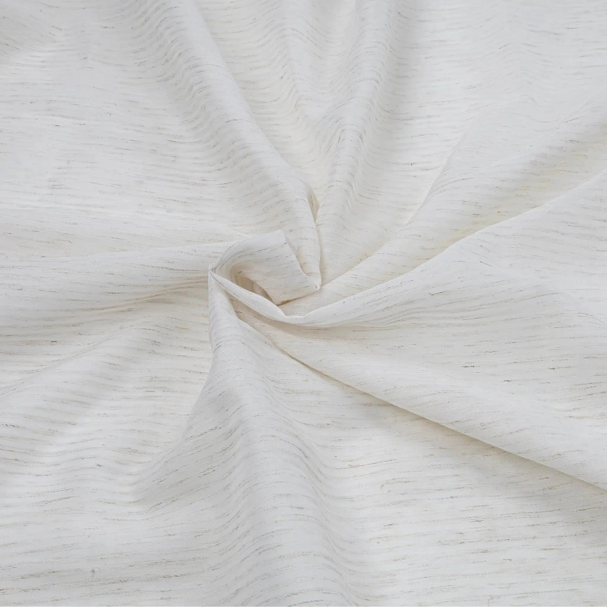 Venice Sheer 5219 - Cream IDT