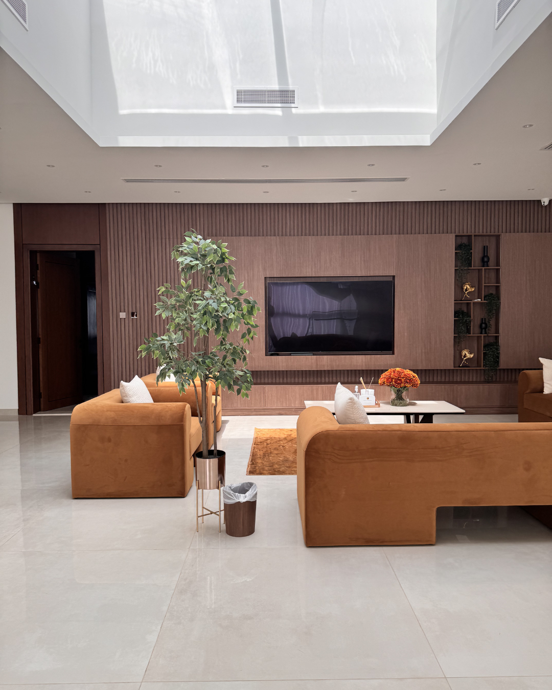 Modern Furniture That Makes a Home Feel Finished IDT