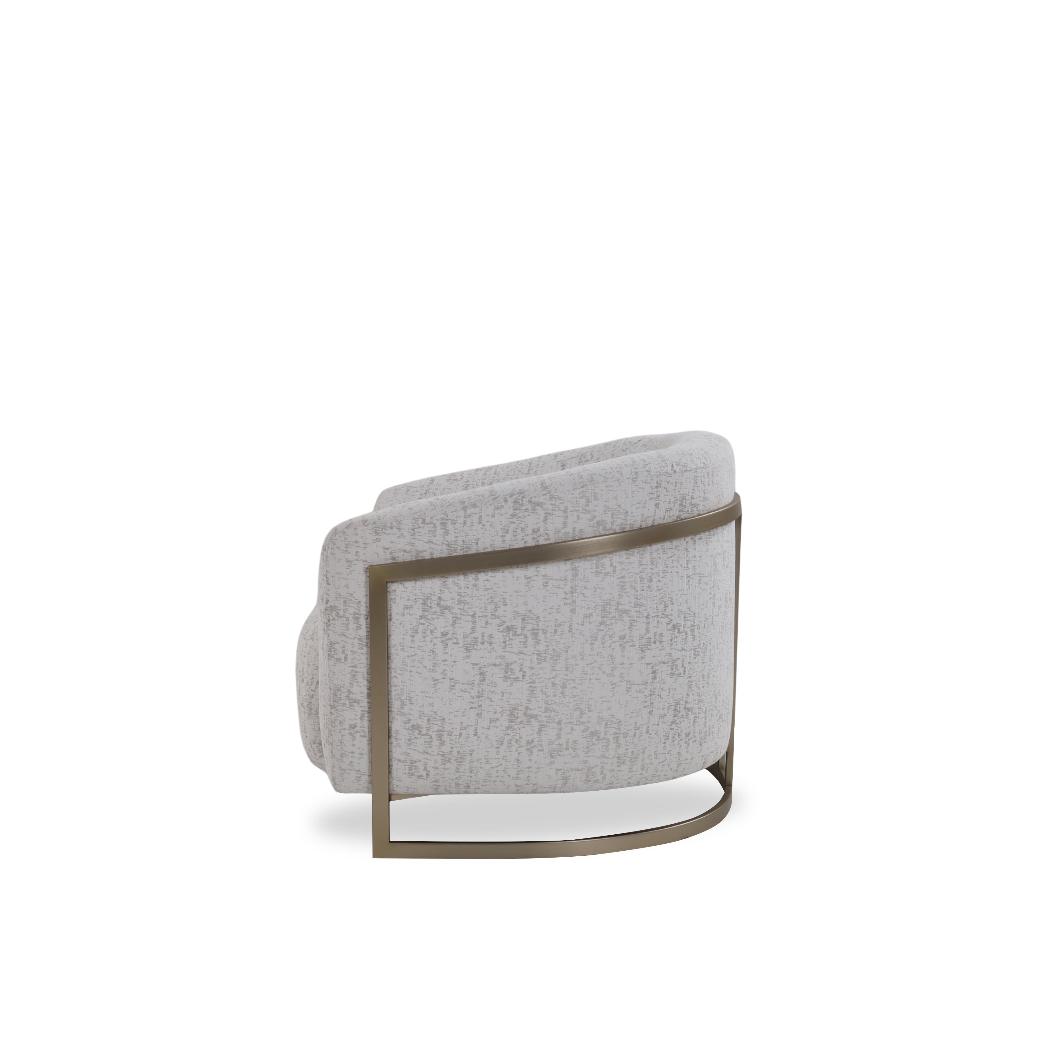 BELCOURT Accent Chair IDT