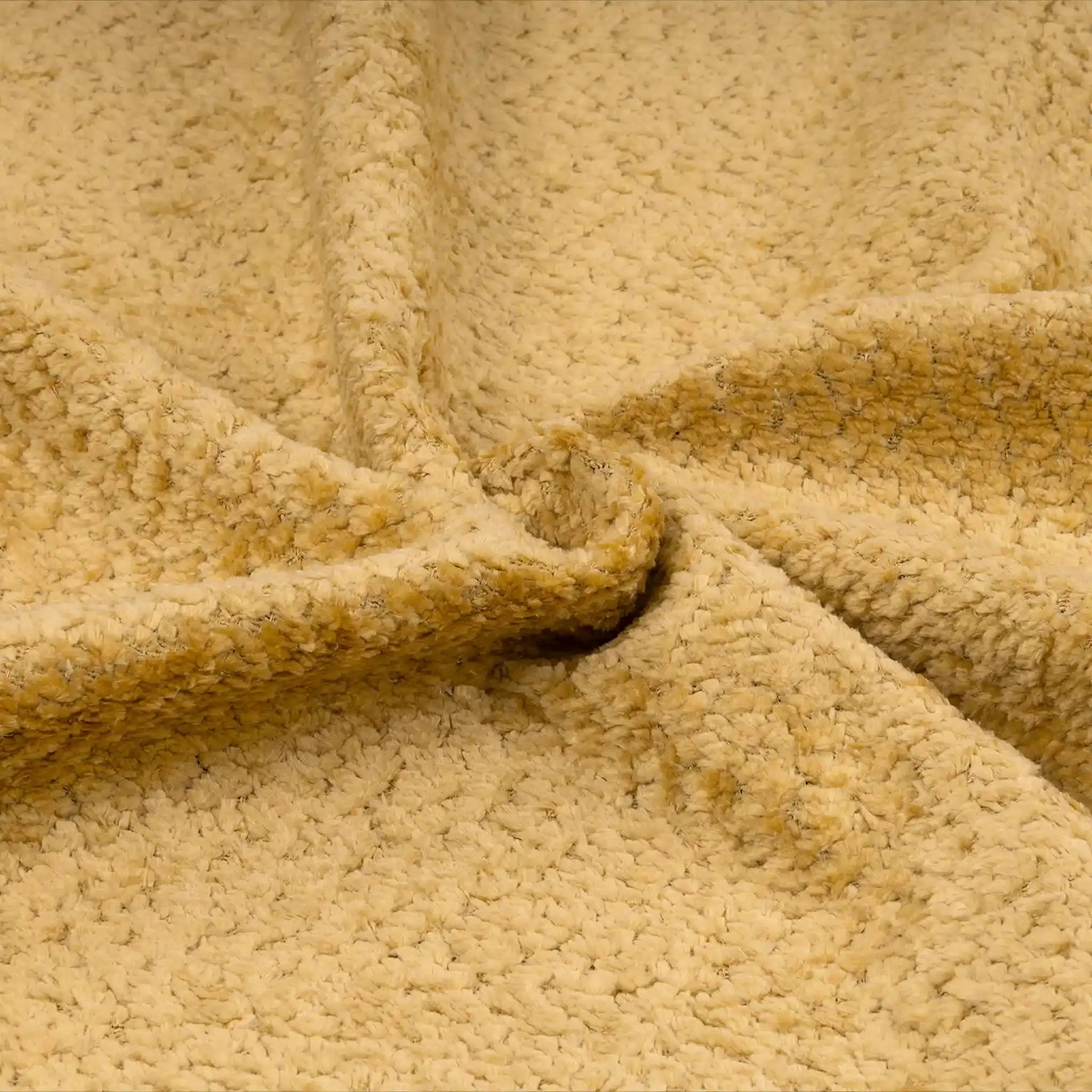 Cozy Chennile R008 Color 19 IDT